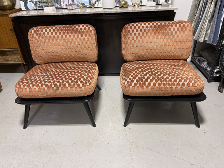 FLOOR MODEL SALE Classic Sofa